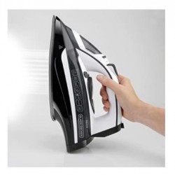 BLACK&DEKER BXIR2802E PLANCHA VAPOR 2800 W , potente golpe de vapor de 180g/min, vapor constante regulable de 0-35g/min.