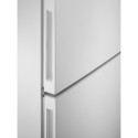 ELECTROLUX LNC7ME32W1 FRIGORIFICO COMBI 186 cm, no frost, capacidad 302 L. Clasificación E